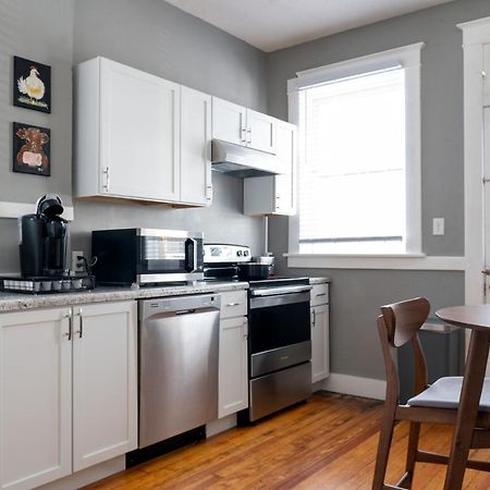 Updated 3 Bedroom Unit With Balcony! Cape Girardeau Esterno foto