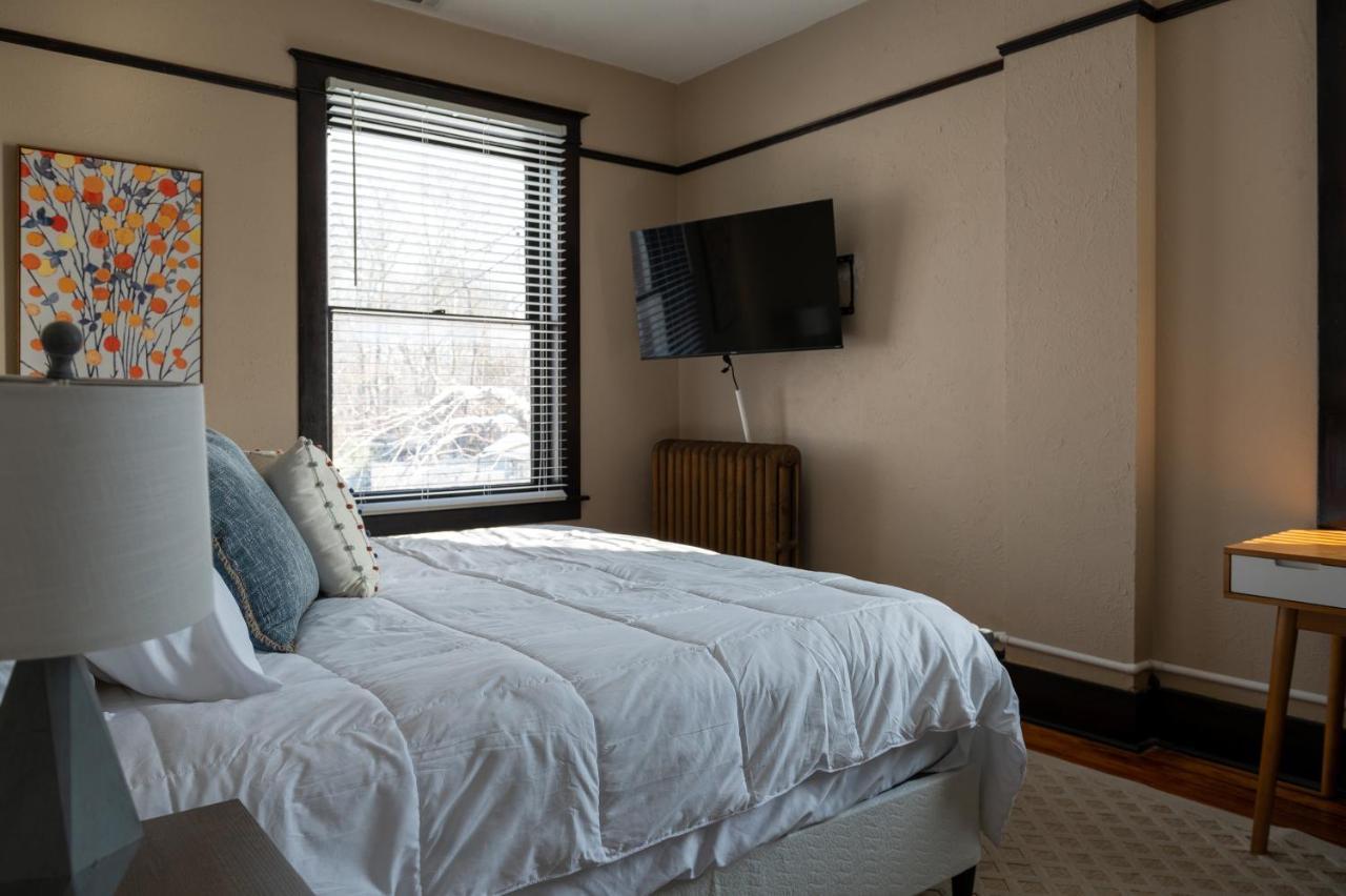 Updated 3 Bedroom Unit With Balcony! Cape Girardeau Esterno foto
